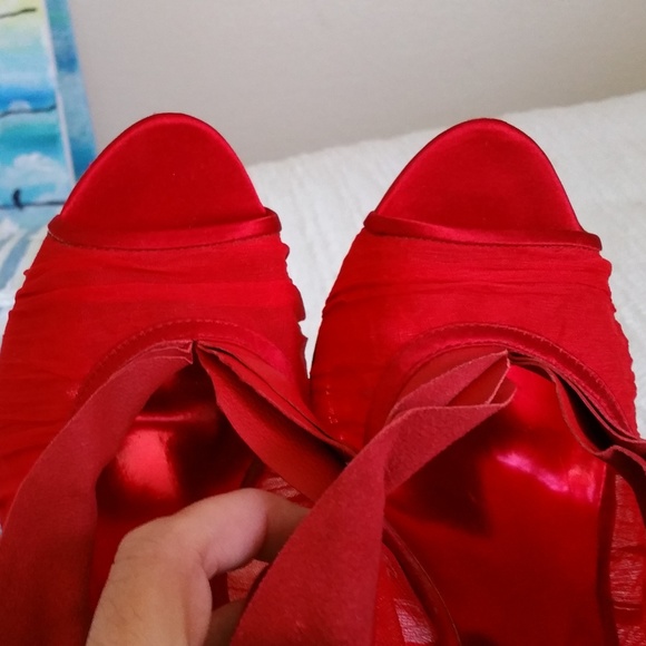 Allen Schwartz ABS Red Shoes Heels  NEW💖Pictures do not do these shoes justice! - Picture 7 of 8